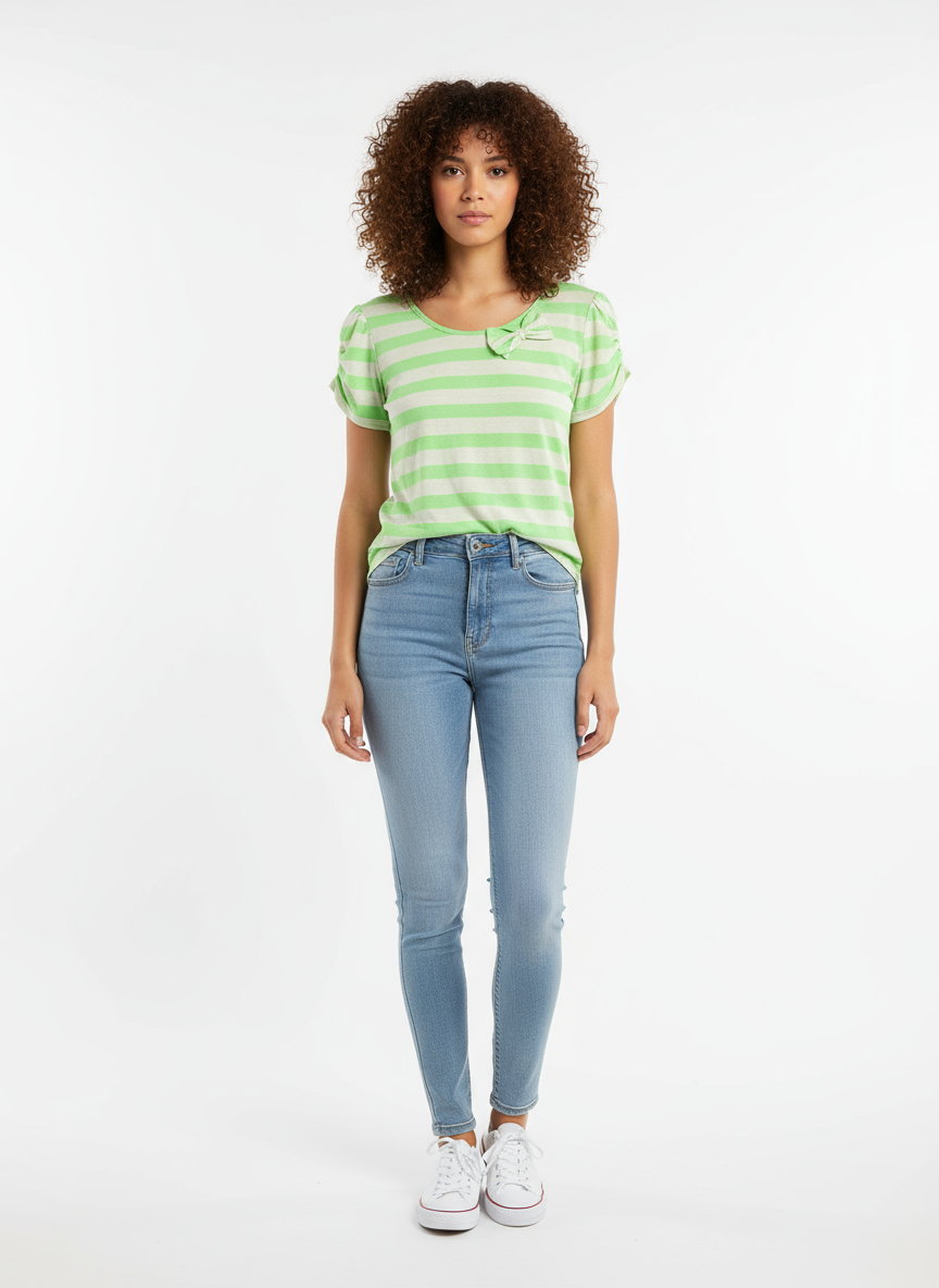 Short Sleeved   T,Shirt